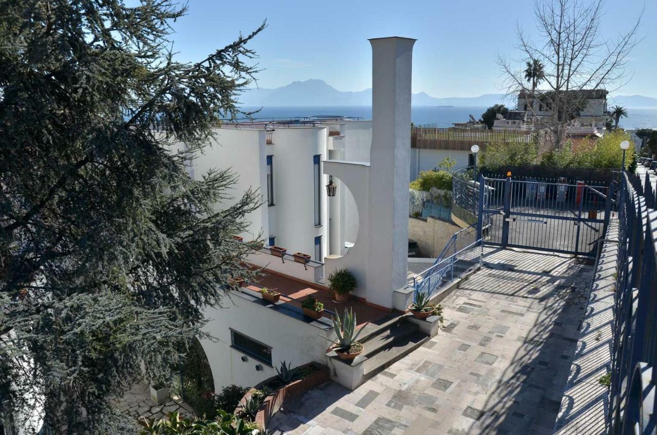 La Casetta Di Posillipo Napels Buitenkant foto