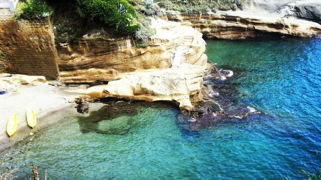 La Casetta Di Posillipo Napels Buitenkant foto